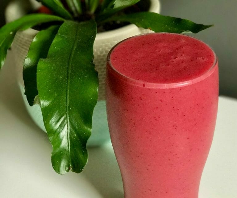 Cran-Very-Berry Smoothie Recipe